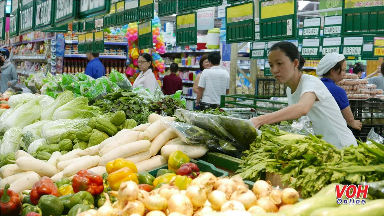 bình ổn thị trường