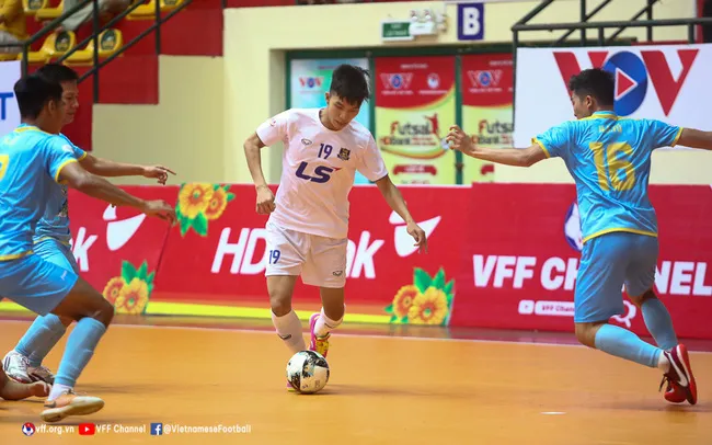 Thái Sơn Nam và Sahako cầm chân nhau tại vòng 13 giải futsal VĐQG 2022