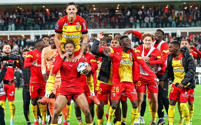 Kết quả Ligue 1:”Ngựa ô” Lens củng cố ngôi nhì và áp sát PSG