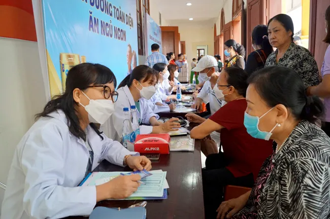 600 người cao tuổi Hải Phòng hào hứng tham gia ngày hội “Sống khỏe, sống thanh xuân” 1