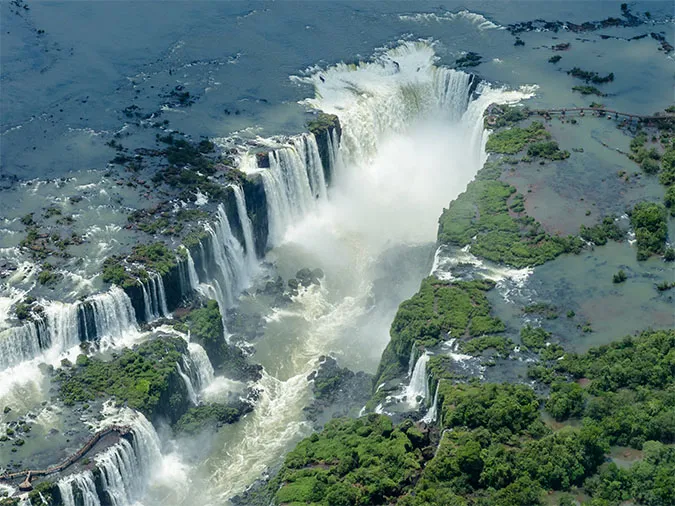 Ngắm nhìn những thác nước đẹp nhất thế giới 1