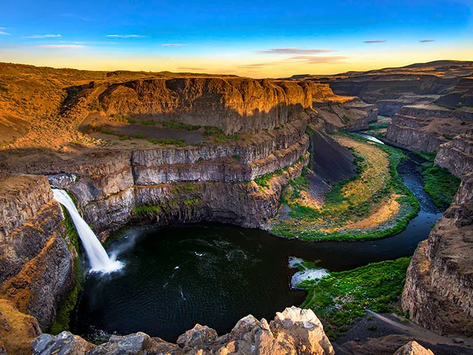 Ngắm nhìn những thác nước đẹp nhất thế giới 17