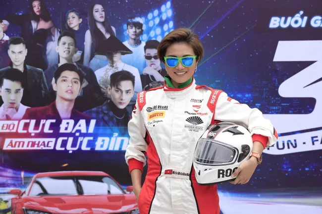 Người phụ nữ Việt Nam đầu tiên tham gia giải đua ô tô Motorsports Games 2022 2