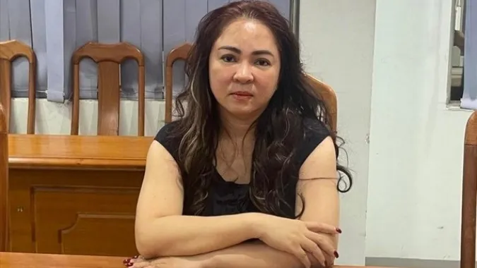 Công an TPHCM chuyển hồ sơ sang VKS, đề nghị truy tố bà Nguyễn Phương Hằng 1