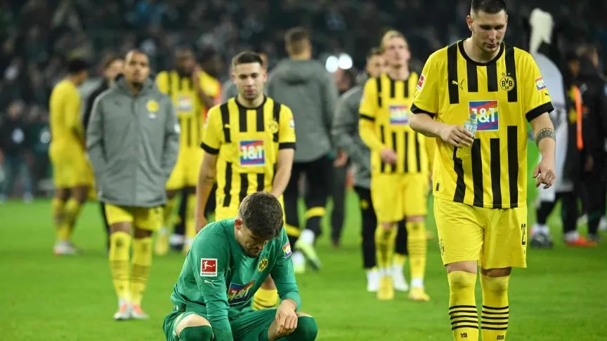 Bundesliga: Thua trận thứ hai liên tiếp, Dortmund nguy cơ xa top 4
