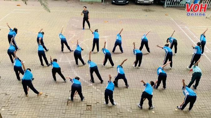 Vẻ đẹp của vận động viên vô địch thế giới nhưng vẫn tâm huyết với nghề giáo 2