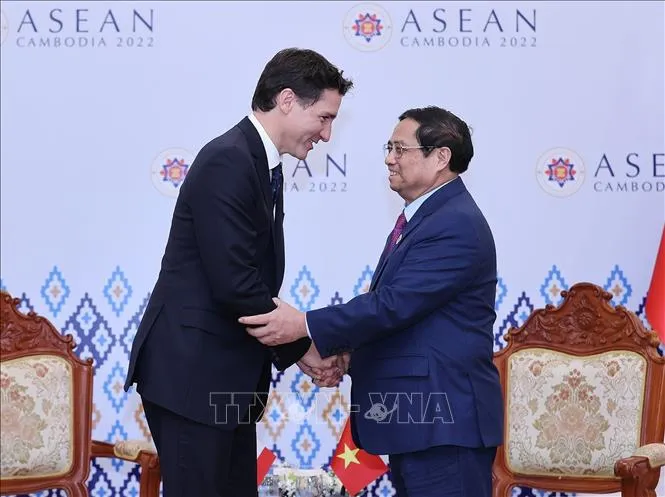 hủ tướng Phạm Minh Chính đã có cuộc gặp với Thủ tướng Canada Justin Trudeau