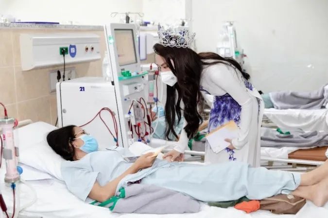 Hoa hậu Mai Phương chính thức 'làm mẹ' ở tuổi 24 2