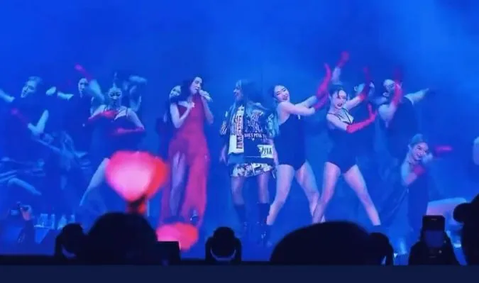 Jisoo (BLACKPINK) và Camila Cabello gây sốt khi cùng biểu diễn 'Liar' trong concert 'Born Pink' 7