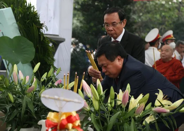 Lãnh đạo Đảng, Nhà nước dâng hương tưởng nhớ cố Thủ tướng Võ Văn Kiệt 3