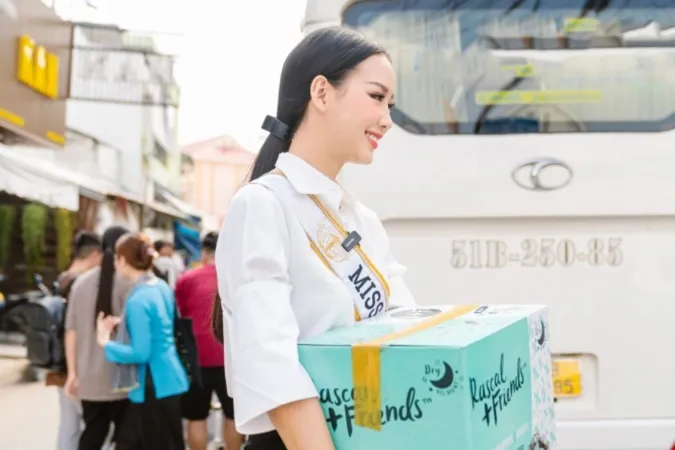 Hoa hậu Bảo Ngọc lên tiếng về vấn đề trang điểm 'quá lố' khi tham gia từ thiện 1