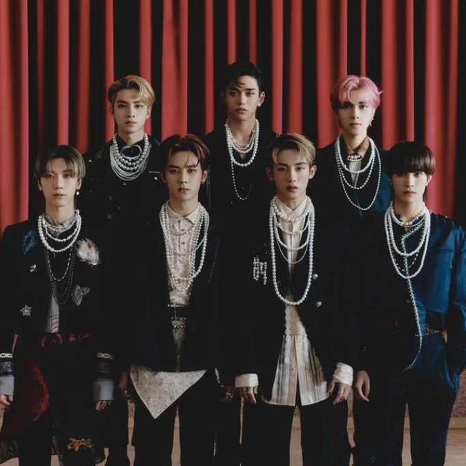 WayV comeback với đội hình 6 thành viên cùng mini album Phantom 3