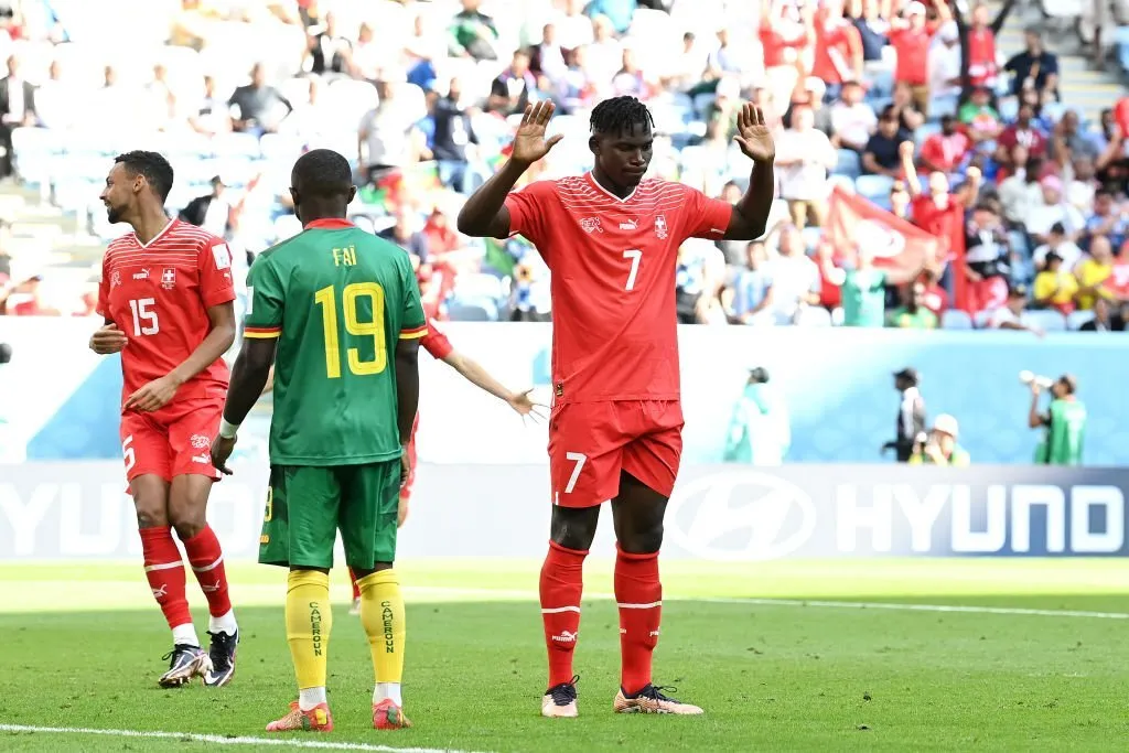 Cầu thủ “đặc biệt” nhất trận giúp Thụy Sĩ đá bại Cameroon
