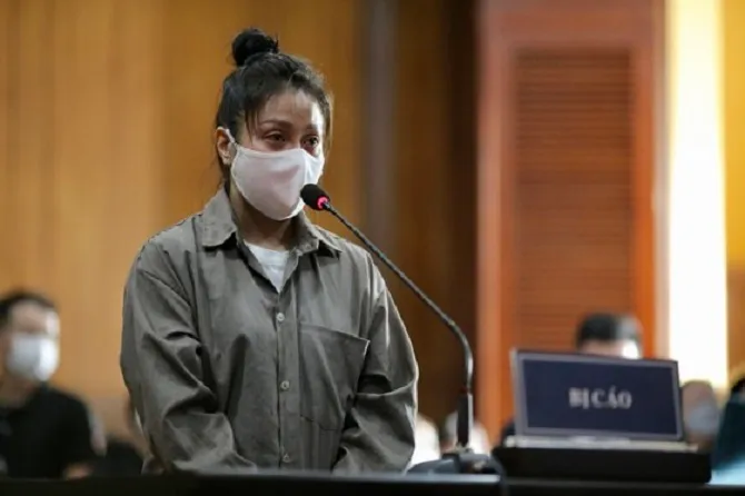 Xét xử vụ bé gái 8 tuổi bị bạo hành : Nguyễn Võ Quỳnh Trang bị đề nghị mức án tử hình 1