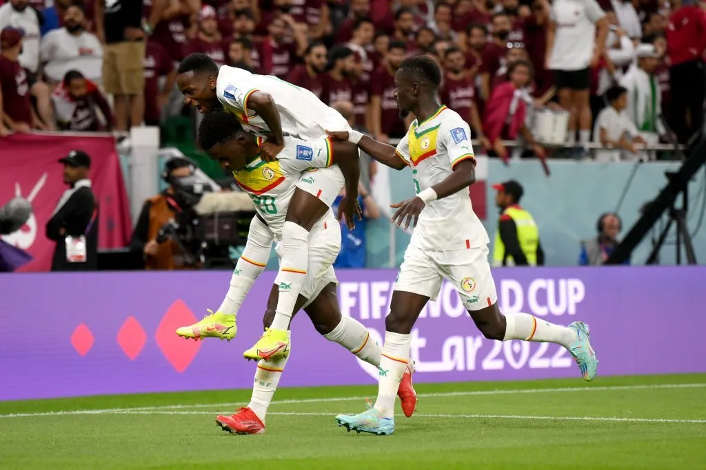 Qatar đứng trước cảnh cửa “bị loại sớm” sau trận thua Senegal