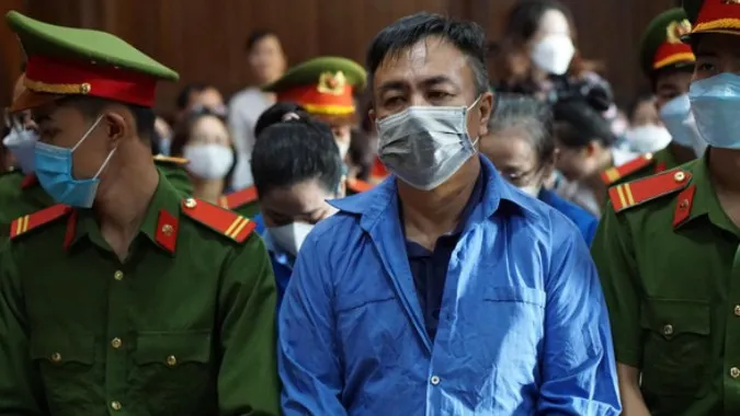 Cựu Giám đốc Bệnh viện Mắt TPHCM Nguyễn Minh Khải khai gì tại tòa? 1