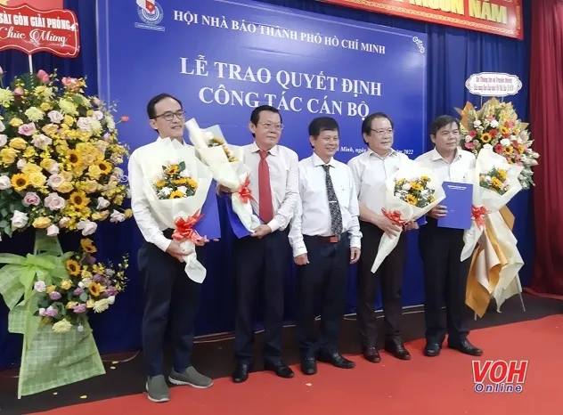 Nhà báo Nguyễn Tấn Phong giữ chức Chủ tịch Hội Nhà báo TPHCM 2020-2025 1
