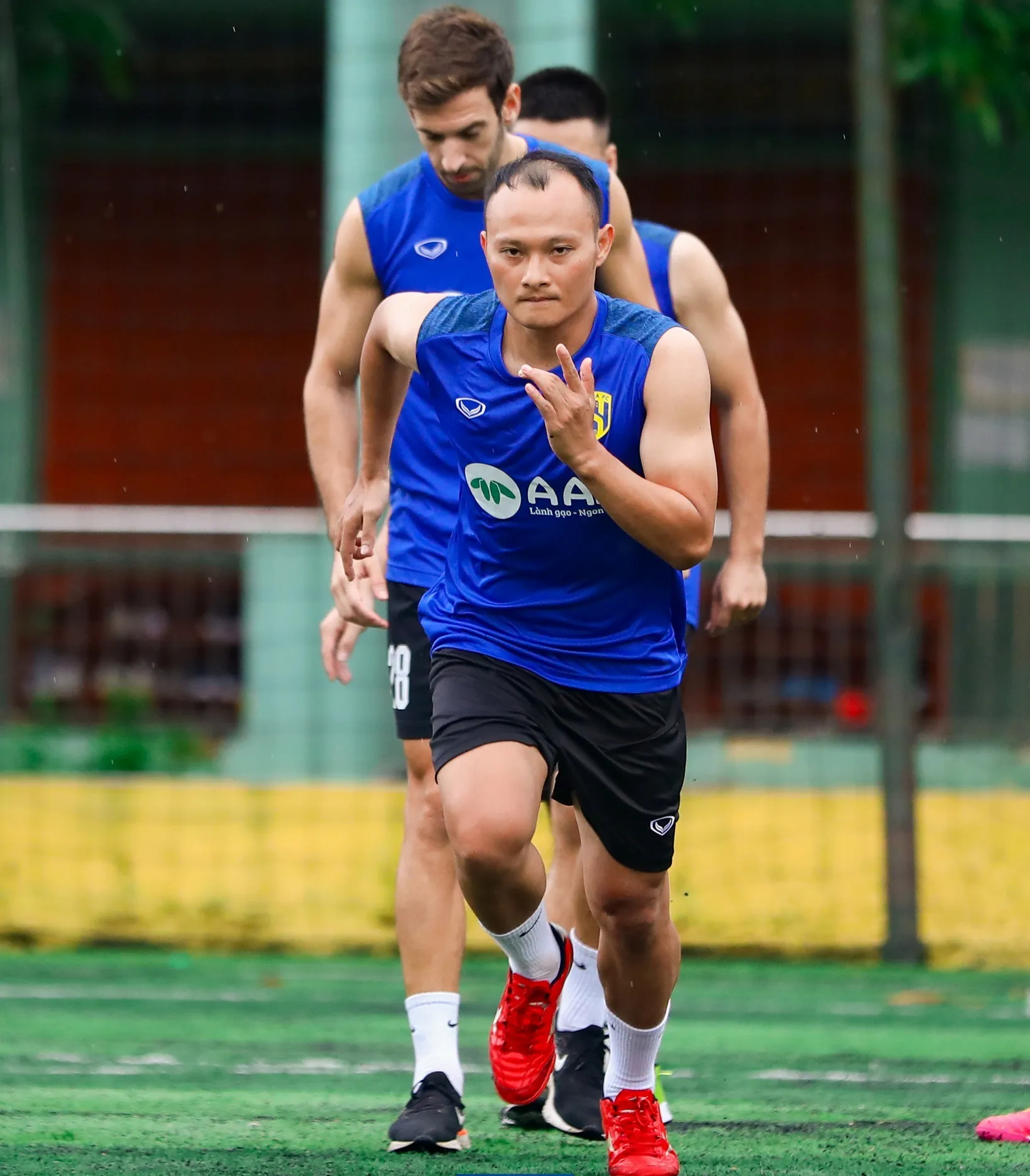 Trọng Hoàng khép lại 14 năm khoác áo tuyển Việt Nam trước thềm AFF Cup 2022