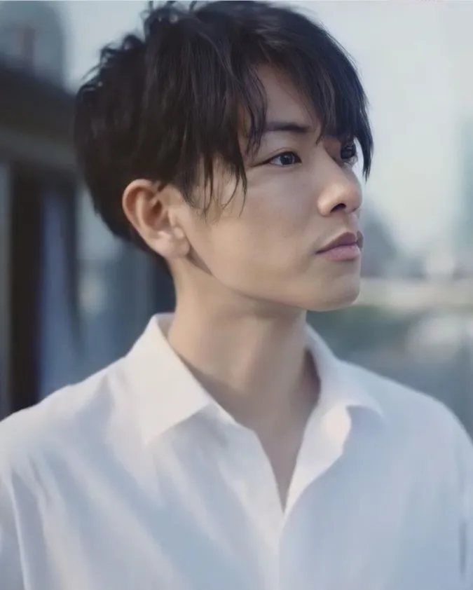 Vẻ đẹp lãng tử của Takeru Satoh - mỹ nam Nhật Bản gây thương nhớ trong phim First Love 14