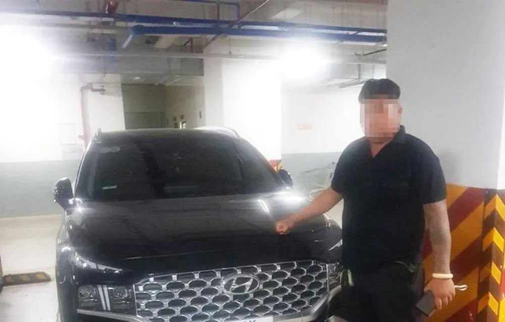 Truy tìm người bảo vệ mang 4 xe ô tô của cư dân đi cầm cố