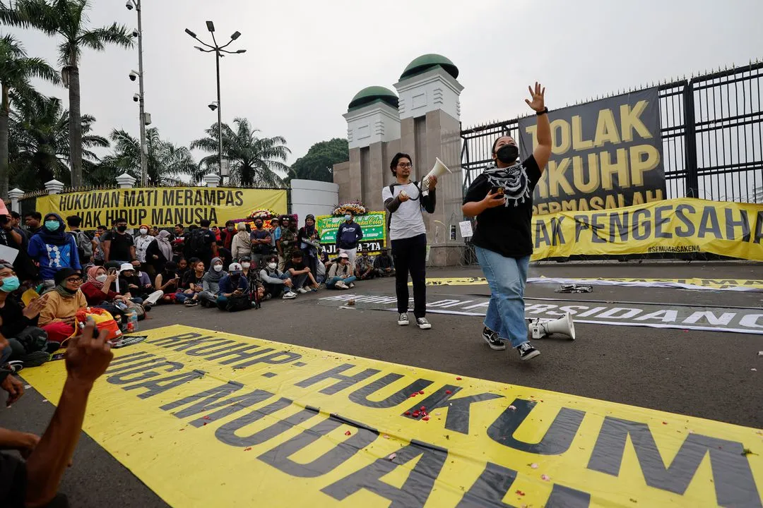 Indonesia: Quan hệ tình dục ngoài hôn nhân sẽ phạm tội hình sự