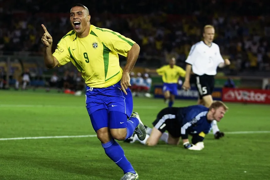 Brazil đi vào lịch sử World Cup, Neymar “đu trend” TikTok