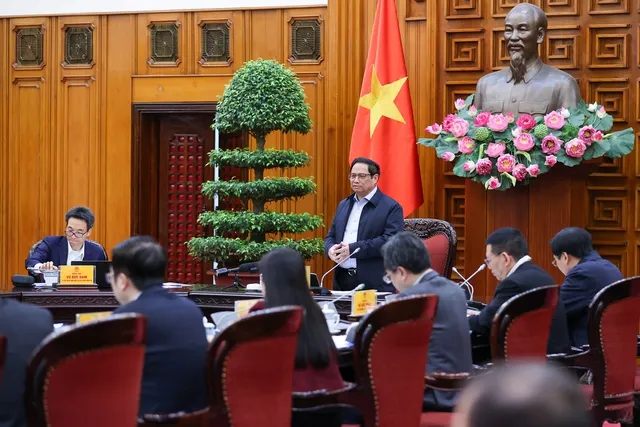 Thủ tướng Phạm Minh Chính: Dứt khoát không để ách tắc vốn cho nền kinh tế 2