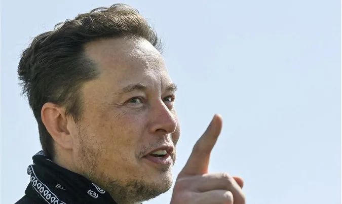 Elon Musk mất danh hiệu người giàu nhất thế giới 1