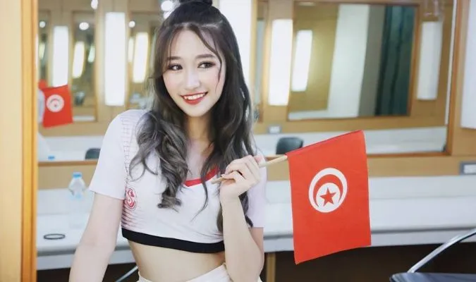 Chuyện tình của những nàng hot girl Nóng Cùng World Cup năm nào giờ ra sao? 3