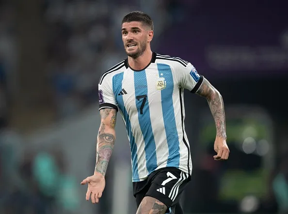 Danilo Pereira chia tay Bồ Đào Nha, Argentina lộ thông tin trước trận đấu Hà Lan