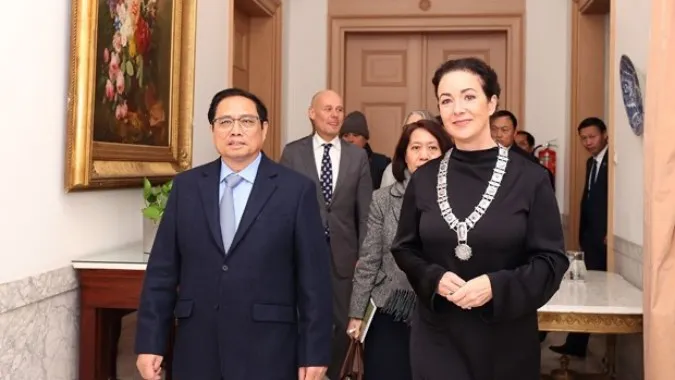 Thủ tướng gặp Thị trưởng thành phố Amsterdam, đẩy mạnh hợp tác với các địa phương Việt Nam 1