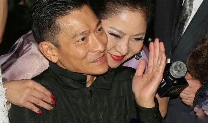 Lưu Đức Hoa và bà trùm showbiz từng cá cược lên đến hàng chục triệu đô la Hong Kong 2