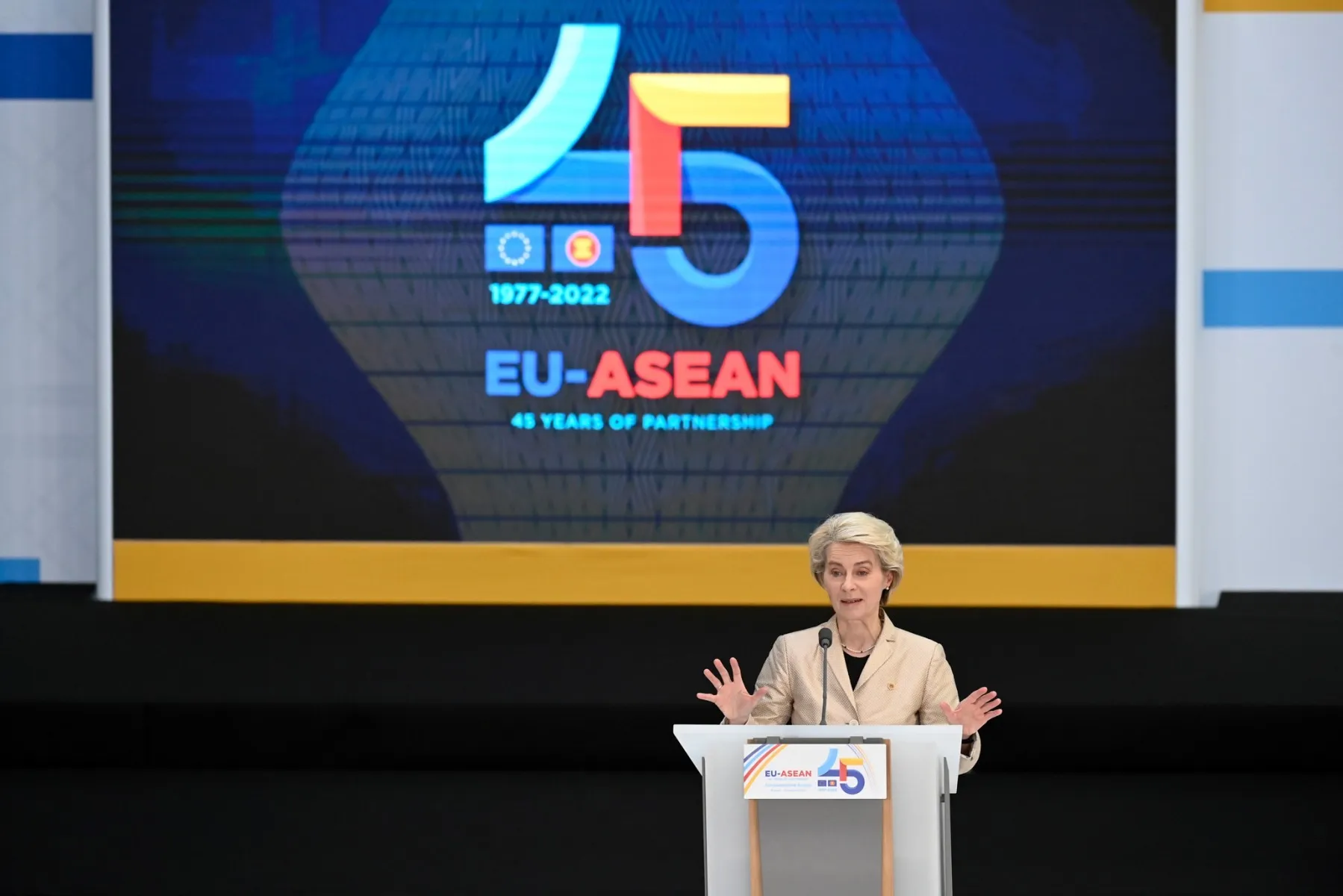 tài chính khí hậu