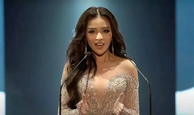 Chung kết Miss Fabulous International: Trần Thanh Tâm té ngã khi catwalk, màn trao vương miện cồng k 1