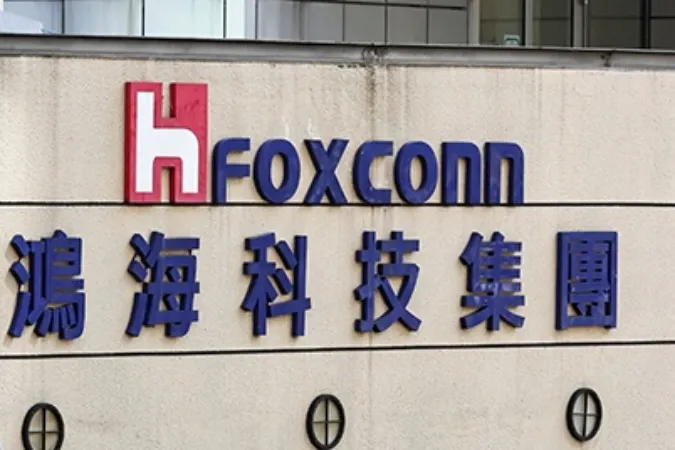 Công ty con của Foxconn bán toàn bộ cổ phần cho 1 công ty Trung Quốc 1