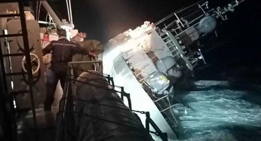 Tàu chiến Thái Lan gặp nạn chìm ngoài khơi, 33 binh sĩ mất tích