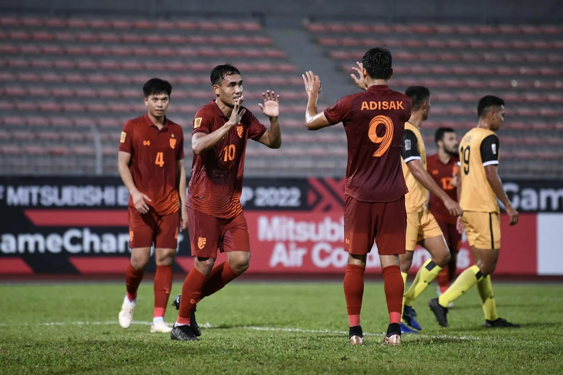 AFF Cup 2022: Thái Lan đại thắng, Campuchia tạo cú sốc trận mở màn 