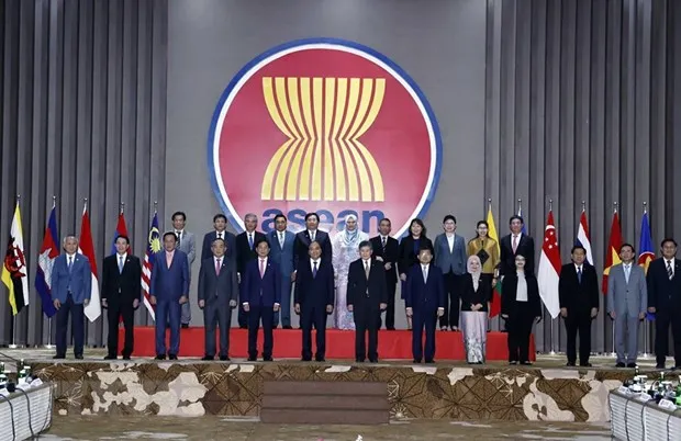 Việt Nam đặc biệt coi trọng quan hệ với ASEAN 1