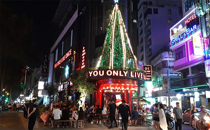 10 điểm đi chơi Noel lý tưởng ở Sài Gòn dành cho giới trẻ 8