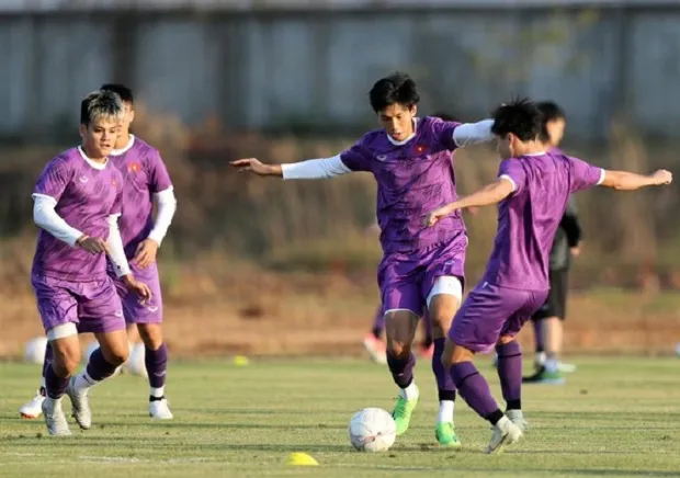 Bóng đá Việt Nam: Thầy Park theo sát học trò , Cup vàng sân 7 quốc tế