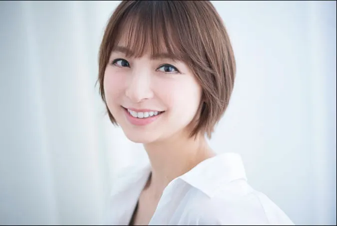 Mariko Shinoda (AKB48) dọa nhảy lầu sau khi bị chồng bắt quả tang ngoại tình 5