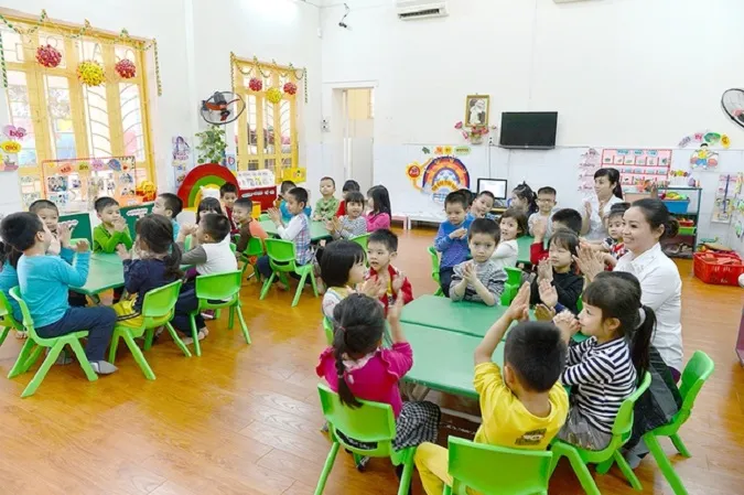 Năm 2030: Phấn đấu 95% trẻ trong độ tuổi mẫu giáo vùng khó khăn được đến trường 1