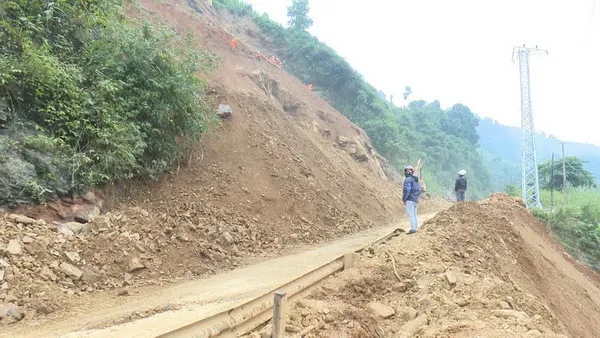 Dự báo thời tiết ngày mai 29/12/2022: mưa dông và biển động 1