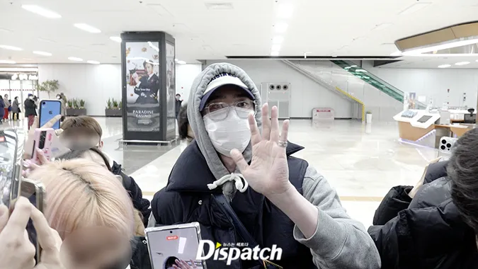 HOT: Dispatch tung bằng chứng Lee Jong Suk - IU hẹn hò 3