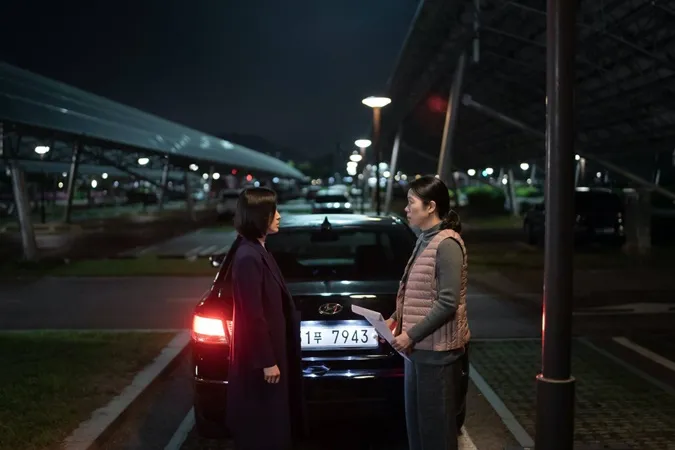 Review The Glory (phần 1): Màn lột xác của Song Hye Kyo có thỏa mãn như kỳ vọng? 9