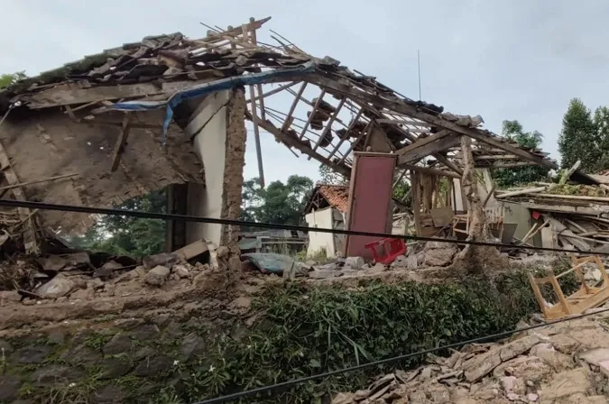 Động đất tại Indonesia, có cảnh báo sóng thần 1
