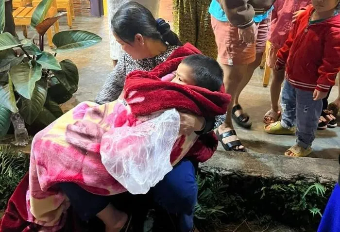 Đắk Lắk: Bé trai 8 tuổi rơi xuống giếng sâu 2