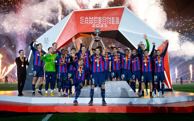 Siêu Cup Tây Ban Nha: Barca đè bẹp Real giành chức vô địch