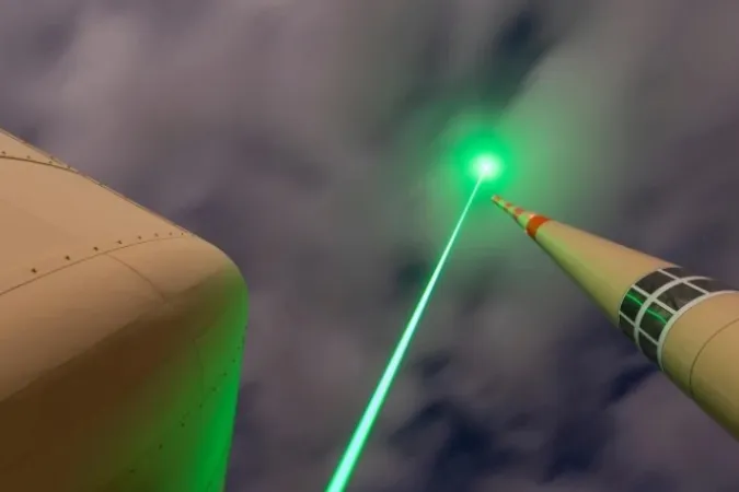 Thiết bị chuyển hướng sét được đặt trên ngọn núi Santis tại Thụy Sĩ