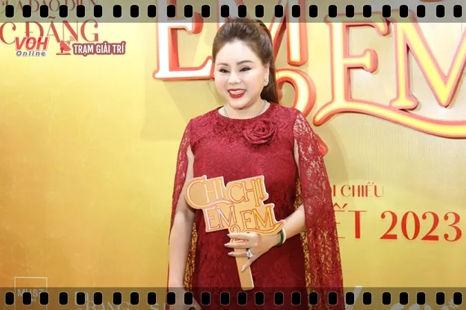 Lương Mạnh Hải và Lê Giang nói gì về diễn xuất của Minh Hằng - Ngọc Trinh trong Chị Chị Em Em 2 5